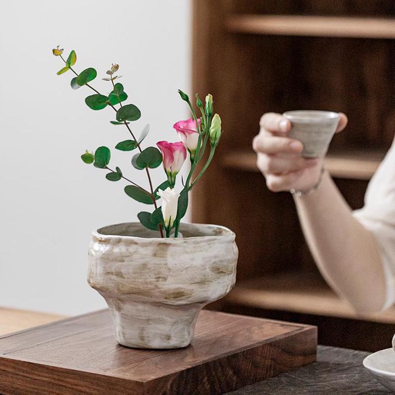 Retro Pottery vase, Miniature Pottery Vase for Mom,Dry flower vase,ceramic flower vase, Flower Pot,Decorative Vase,Minimalist White Vase