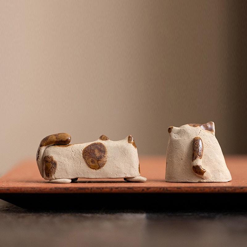 Cute ceramic cat figurines, Handmade small Ceramic Cat Figurine, Cat Shelf Decor, tiny cat sculpture,Porcelain Figurines,Gift for Cat Lovers